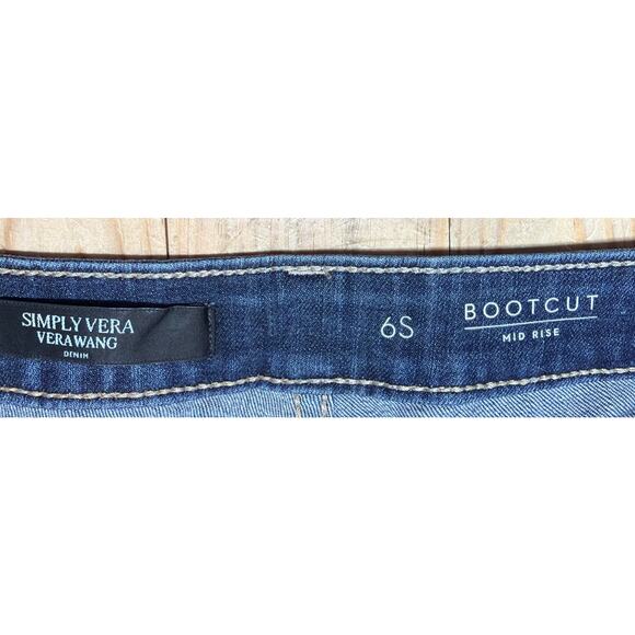 Simply Vera Vera Wang Womens Size 6 S Boot Cut Jeans Dark Wash Denim Mid Rise - Picture 3 of 9